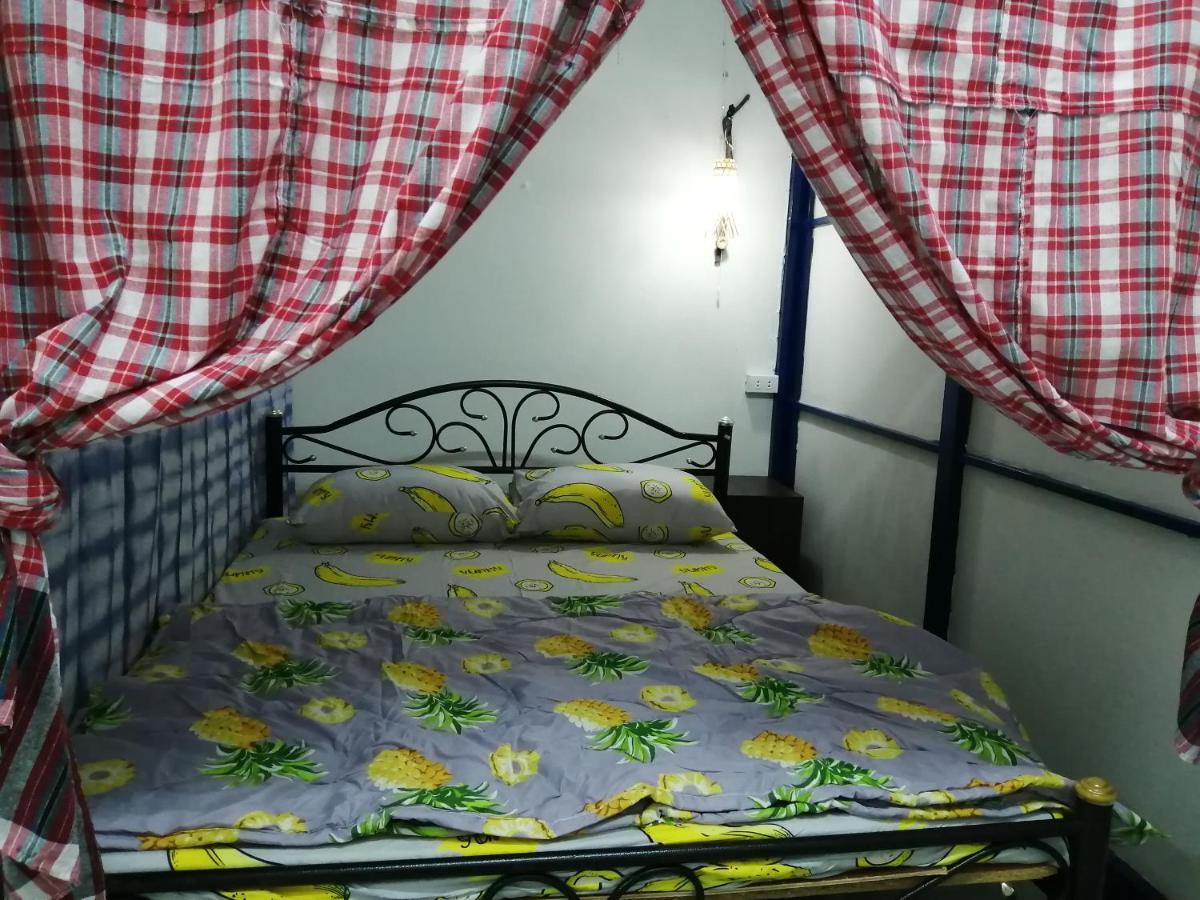 Chill Pill Hostel Chiang Khan Esterno foto